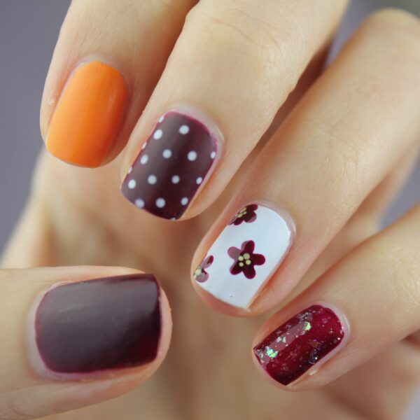 nail-art-2688565-scaled